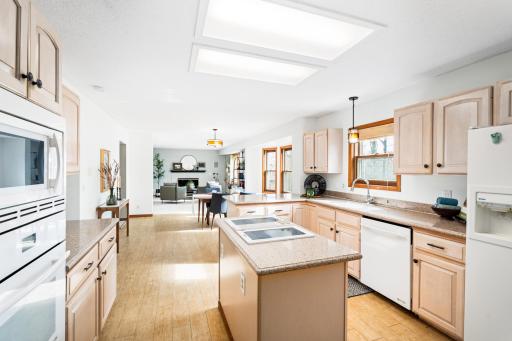 1504 Minneapolis Avenue, Duluth, MN 55803