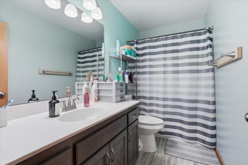 524 Frankfort Way, Waverly, MN 55390