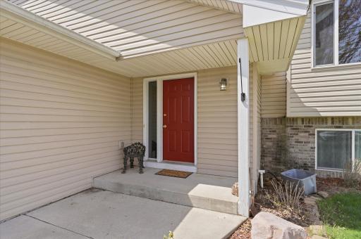 524 Frankfort Way, Waverly, MN 55390