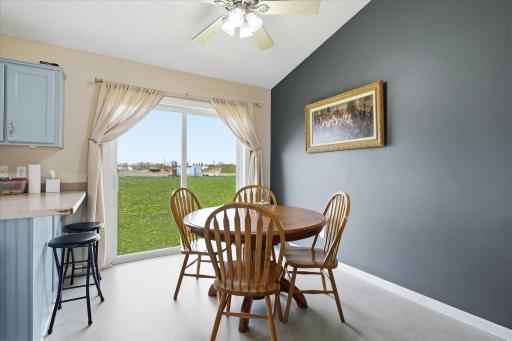 524 Frankfort Way, Waverly, MN 55390