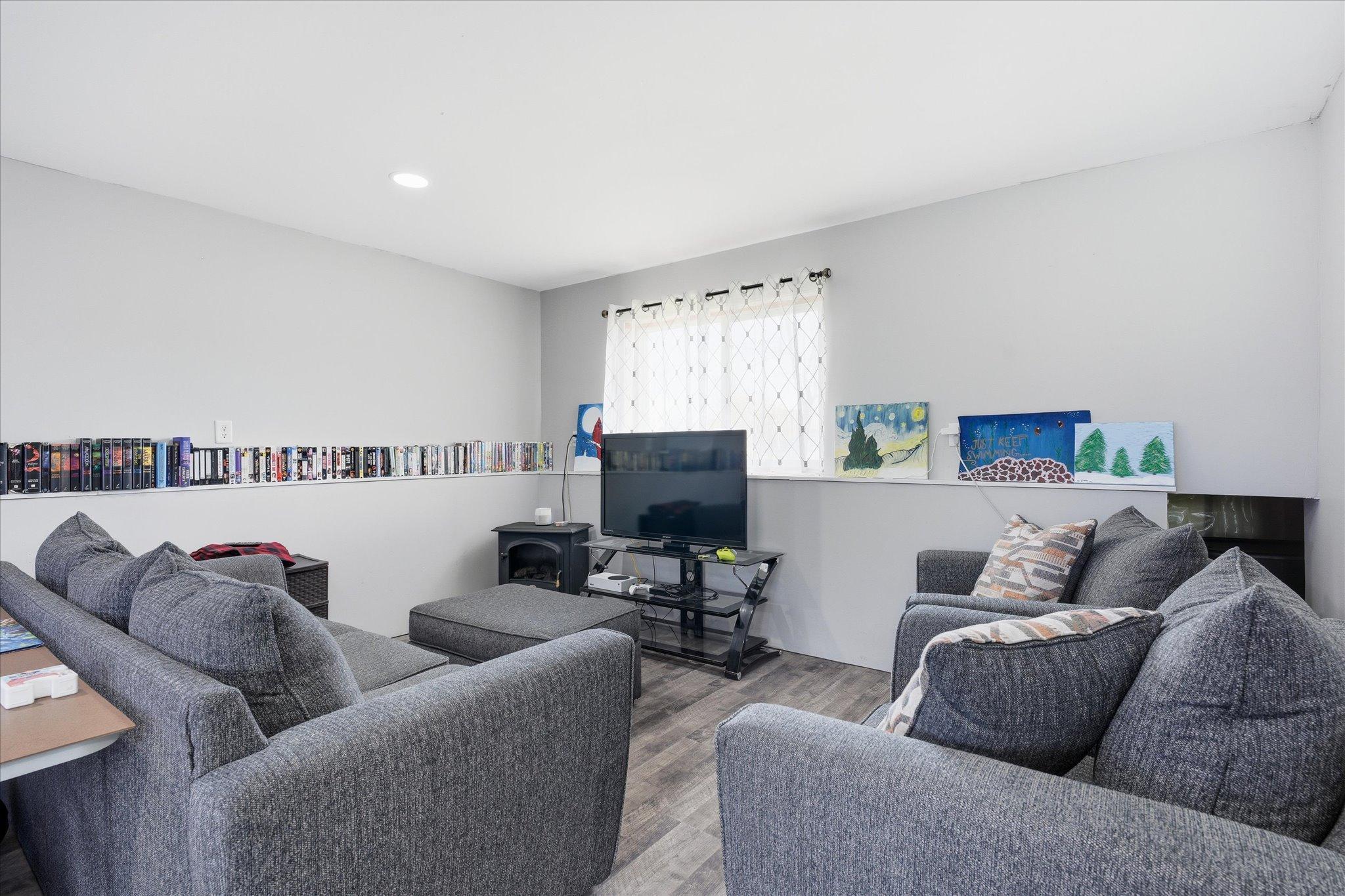 28-524 Frankfort Way [3002828]- 028.jpg