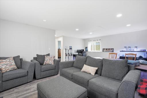 524 Frankfort Way, Waverly, MN 55390