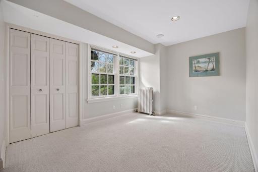 306 W Minnehaha Parkway, Minneapolis, MN 55419