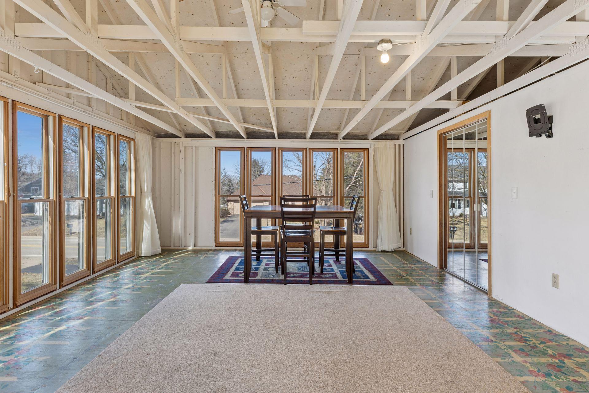 The mirrored doors here lead to a huge storage/closet area.