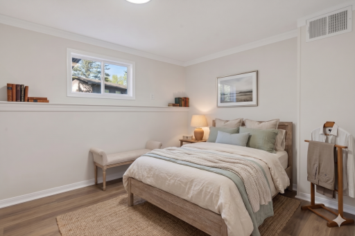 Lower level 1: bedroom 4 (non conforming)