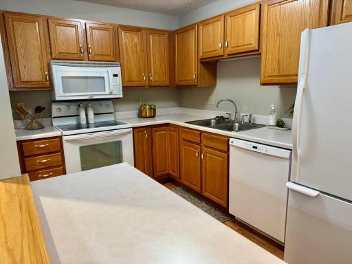912 Hawthorne Street, 106, Alexandria, MN 56308