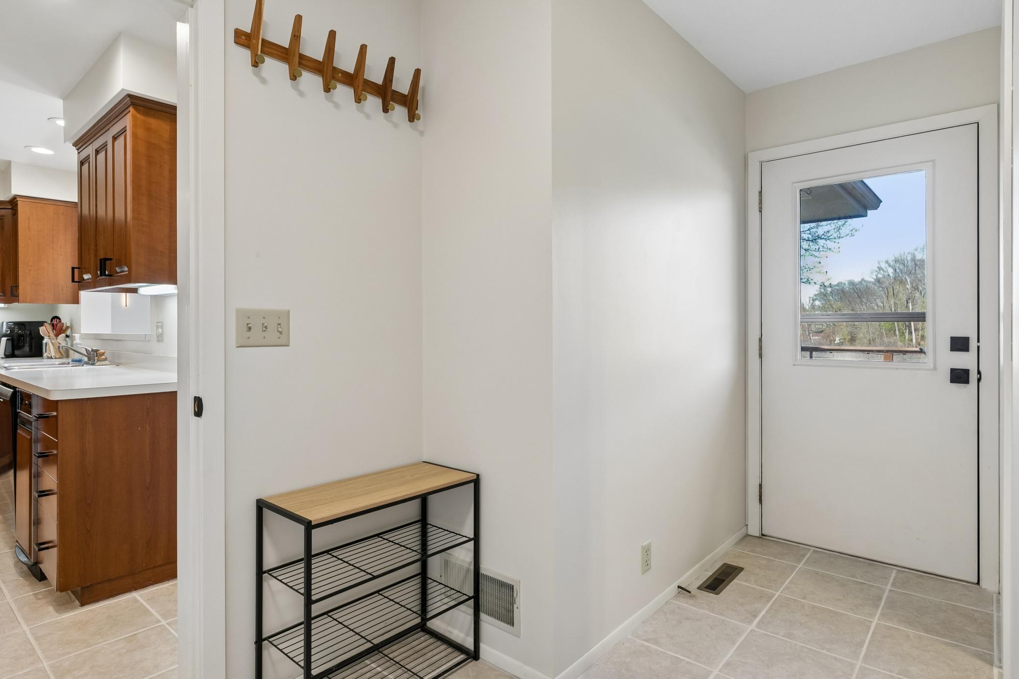 707 Hall Avenue - Spacecrafting - 0035.jpg