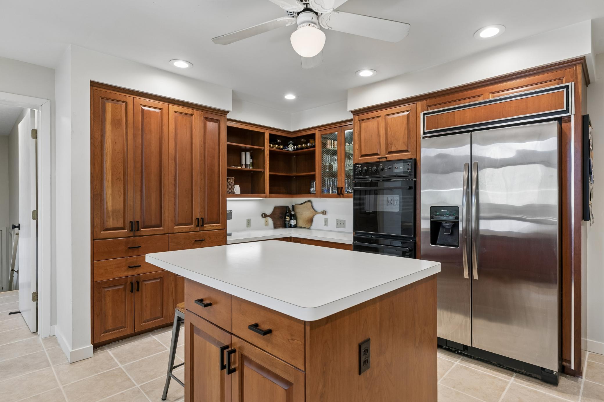 707 Hall Avenue - Spacecrafting - 0033.jpg