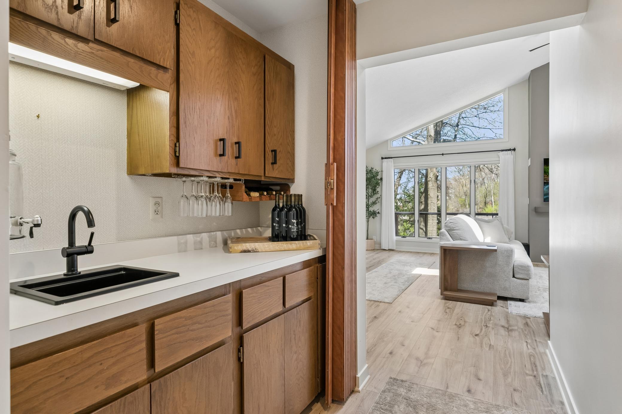 707 Hall Avenue - Spacecrafting - 0017.jpg