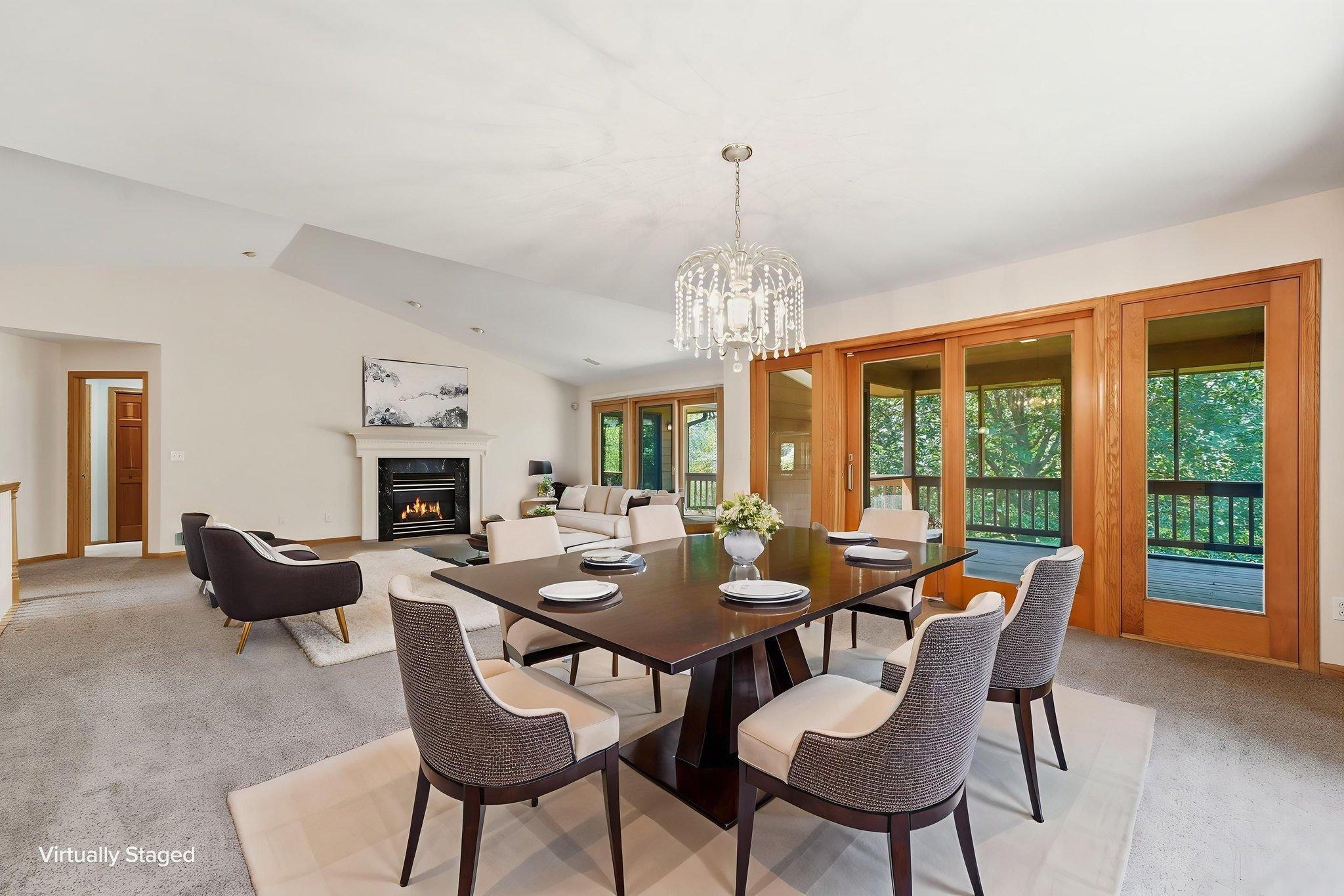 Dining/Living Room Virtually Staged