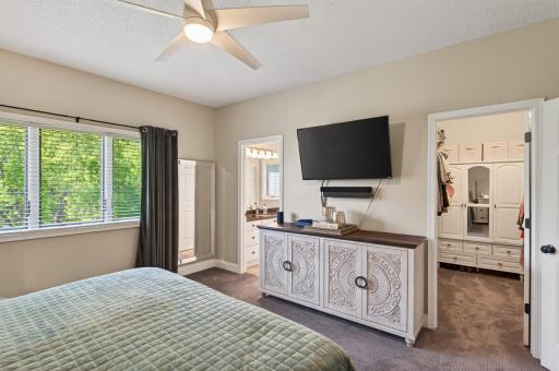 9459 Kirkwood Way N, Maple Grove, MN 55369