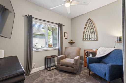 9459 Kirkwood Way N, Maple Grove, MN 55369