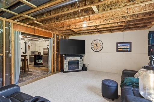 9459 Kirkwood Way N, Maple Grove, MN 55369