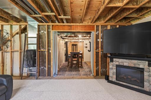 9459 Kirkwood Way N, Maple Grove, MN 55369