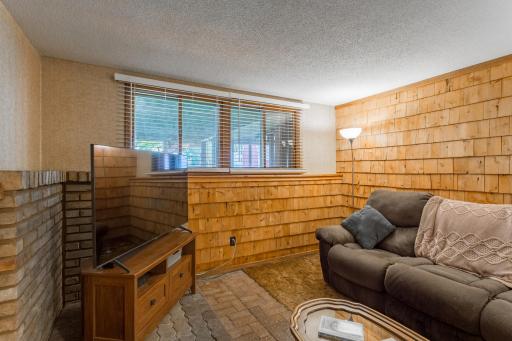 2380 103rd Lane NW, Coon Rapids, MN 55433
