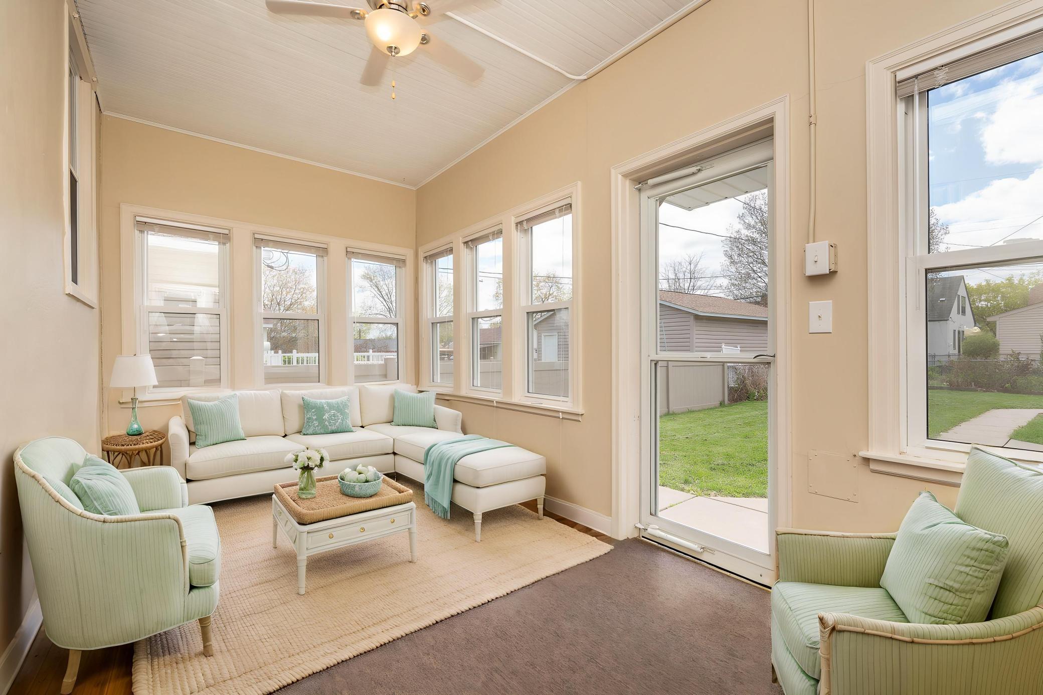 3 Season Porch - Virtually Staged