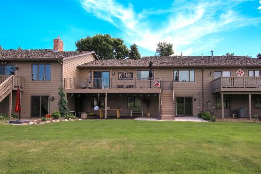 970 Rolling Greens Lane NW, Hutchinson, MN 55350