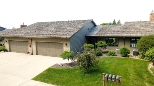 970 Rolling Greens Lane NW, Hutchinson, MN 55350