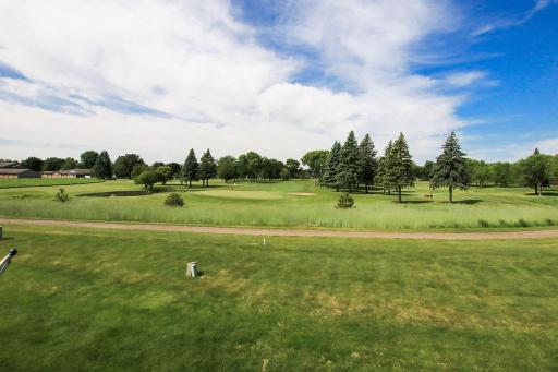 970 Rolling Greens Lane NW, Hutchinson, MN 55350