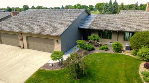 970 Rolling Greens Lane NW, Hutchinson, MN 55350