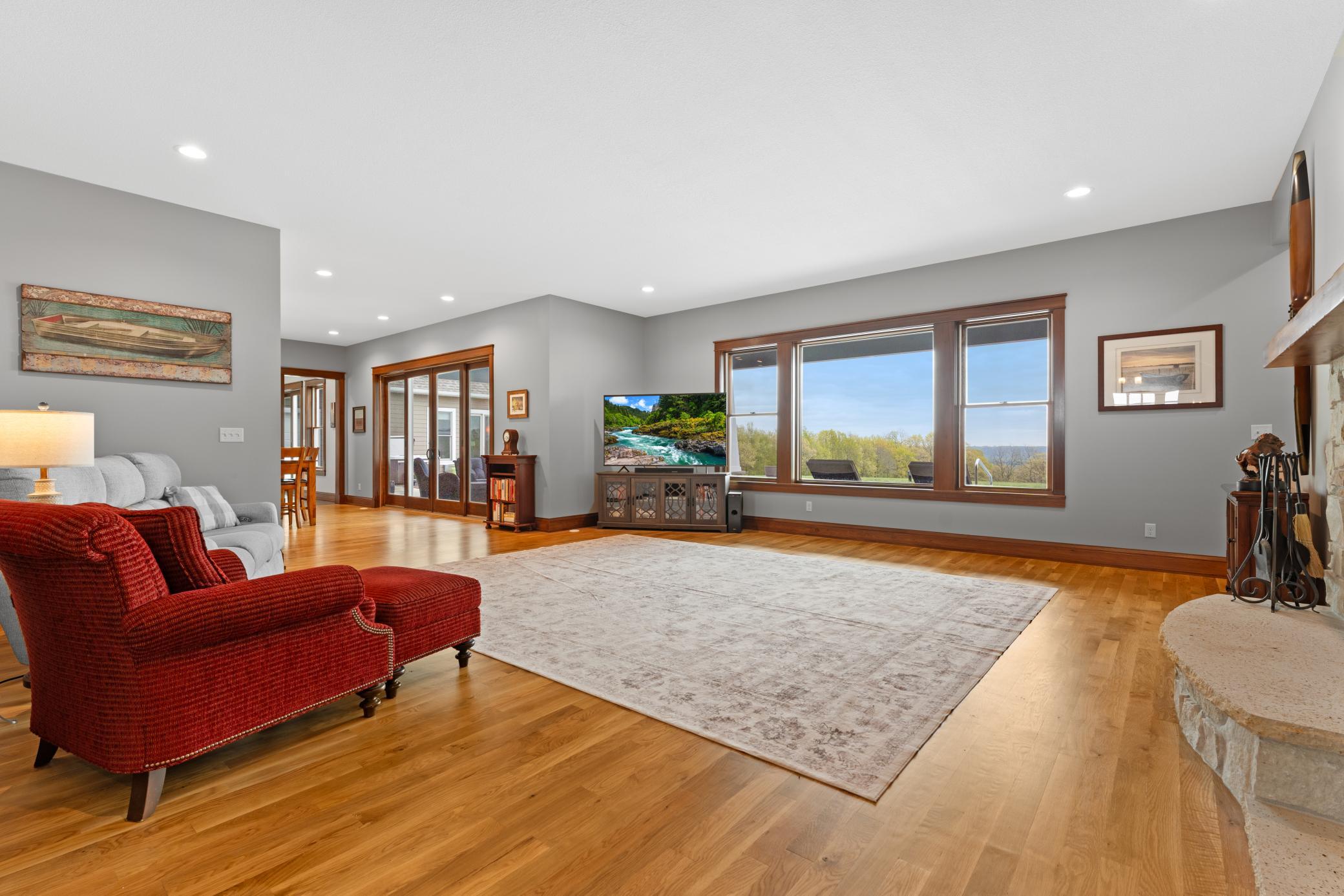 Great room with views over the valley