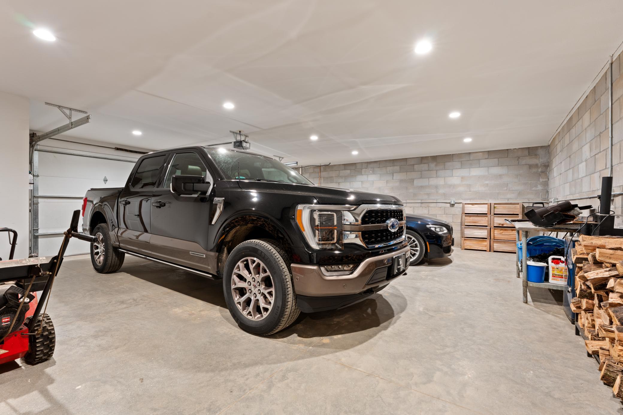 Pre stressed garage under guest apartment