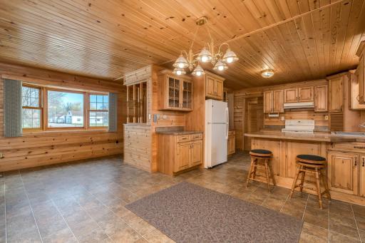 301 South Street W, Amboy, MN 56010