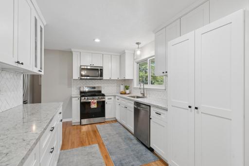 2505 W Armour Terrace, Minneapolis, MN 55418