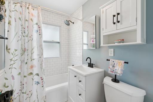 2505 W Armour Terrace, Minneapolis, MN 55418