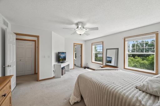 6597 Linwood Drive NE, Albertville, MN 55301