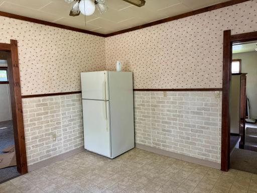 915 6th Avenue E, Alexandria, MN 56308