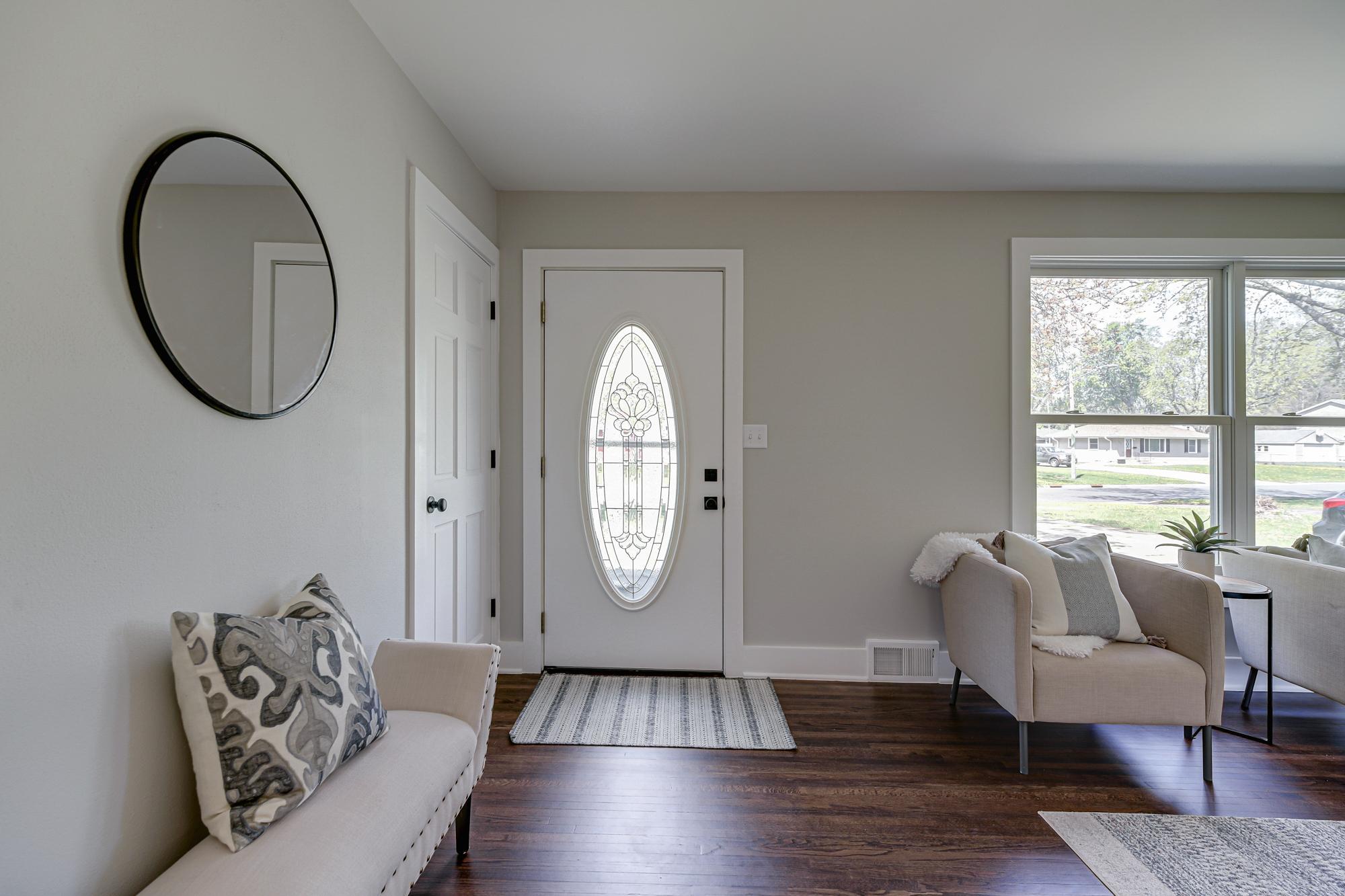 Living-Room-Entrance-2.jpg
