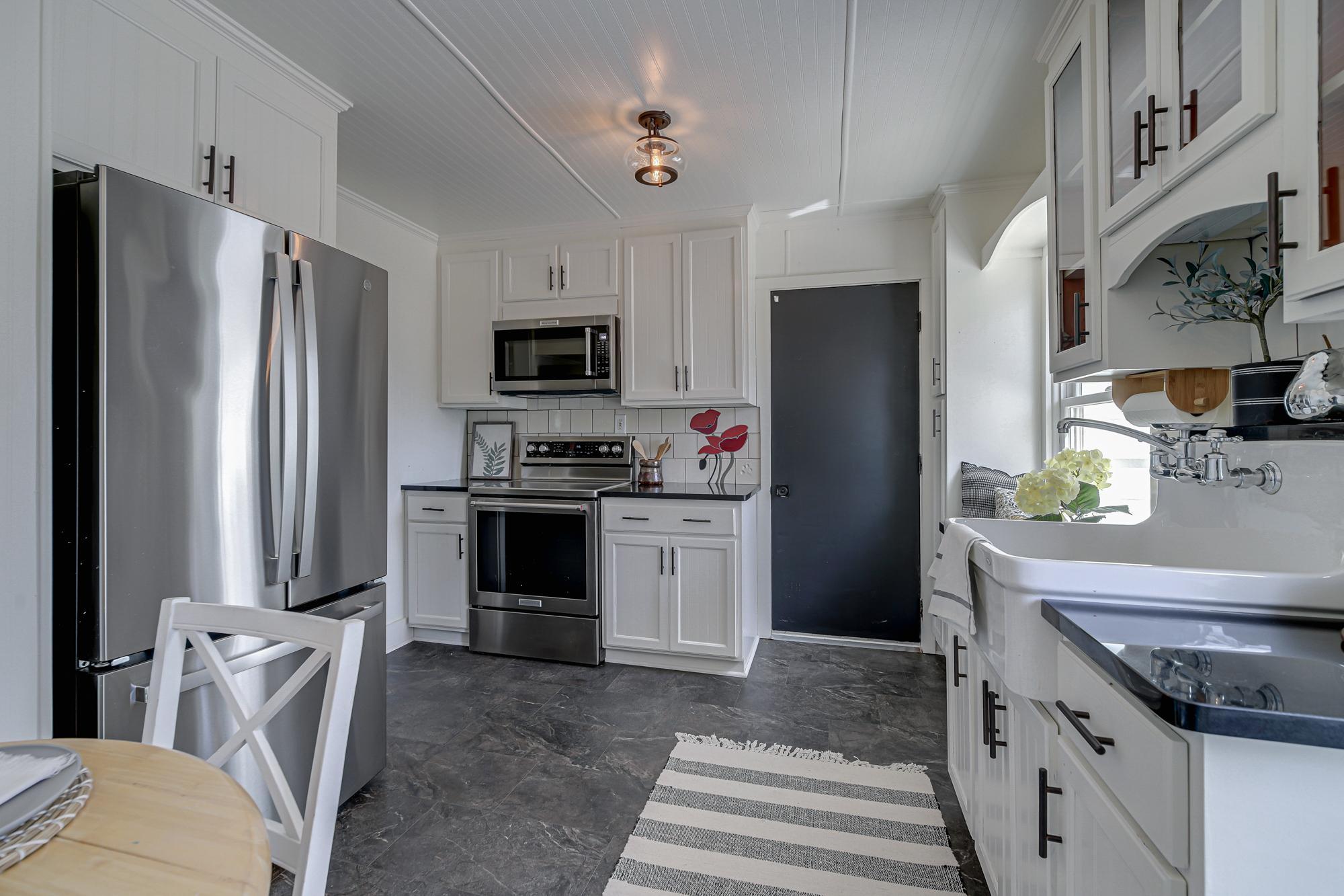Kitchen-Dining-6.jpg