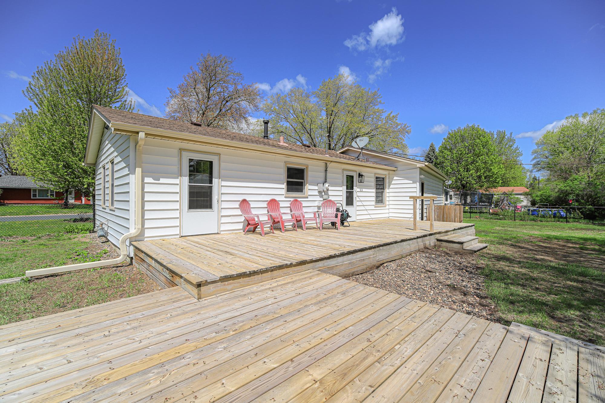 Rear-Exterior--2.jpg
