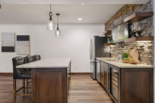 155 Wooddale Avenue, Wayzata, MN 55391