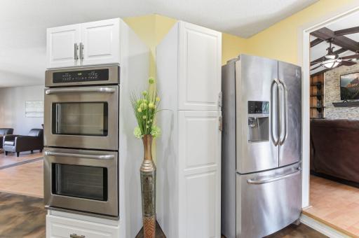 19-web-or-mls-1108-Lacota-Cir-19.jpg