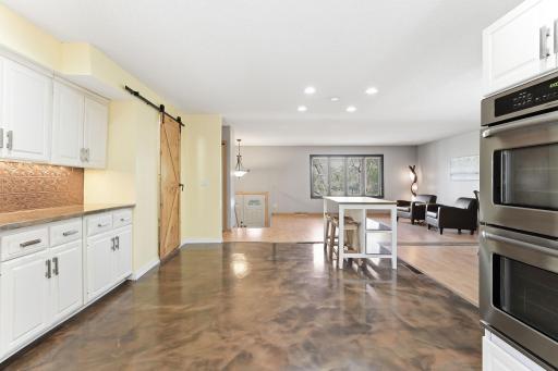 20-web-or-mls-1108-Lacota-Cir-20.jpg