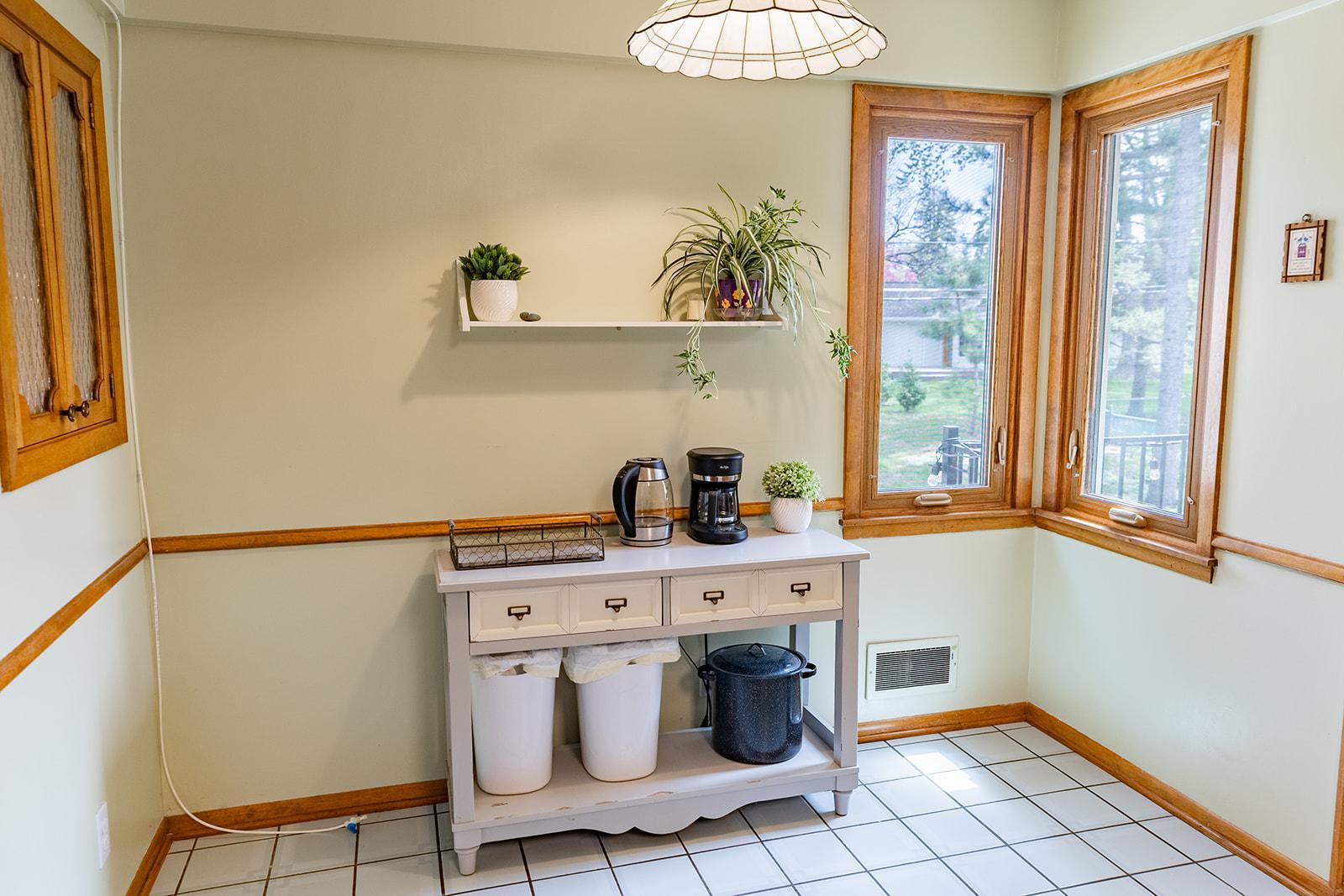 Kitchen coffee service area (or breakfast nook)