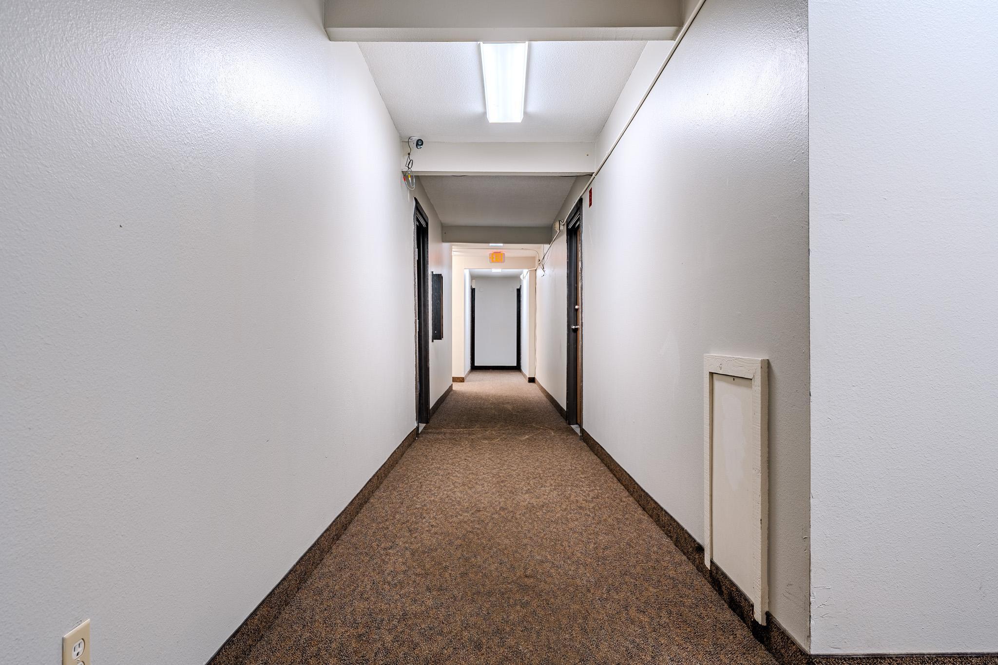 Hallway.jpg