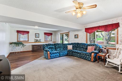29-web-or-mls-18663-Jasmine-Way-29.jpg