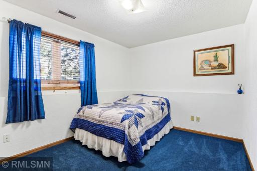 31-web-or-mls-18663-Jasmine-Way-31.jpg