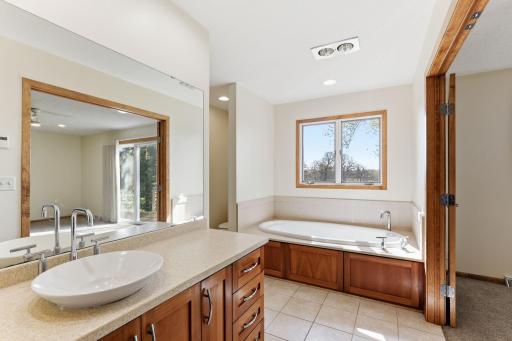 70 Valley Lane, Hastings, MN 55033