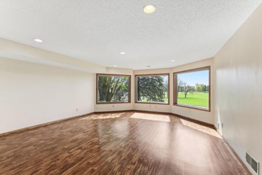 70 Valley Lane, Hastings, MN 55033