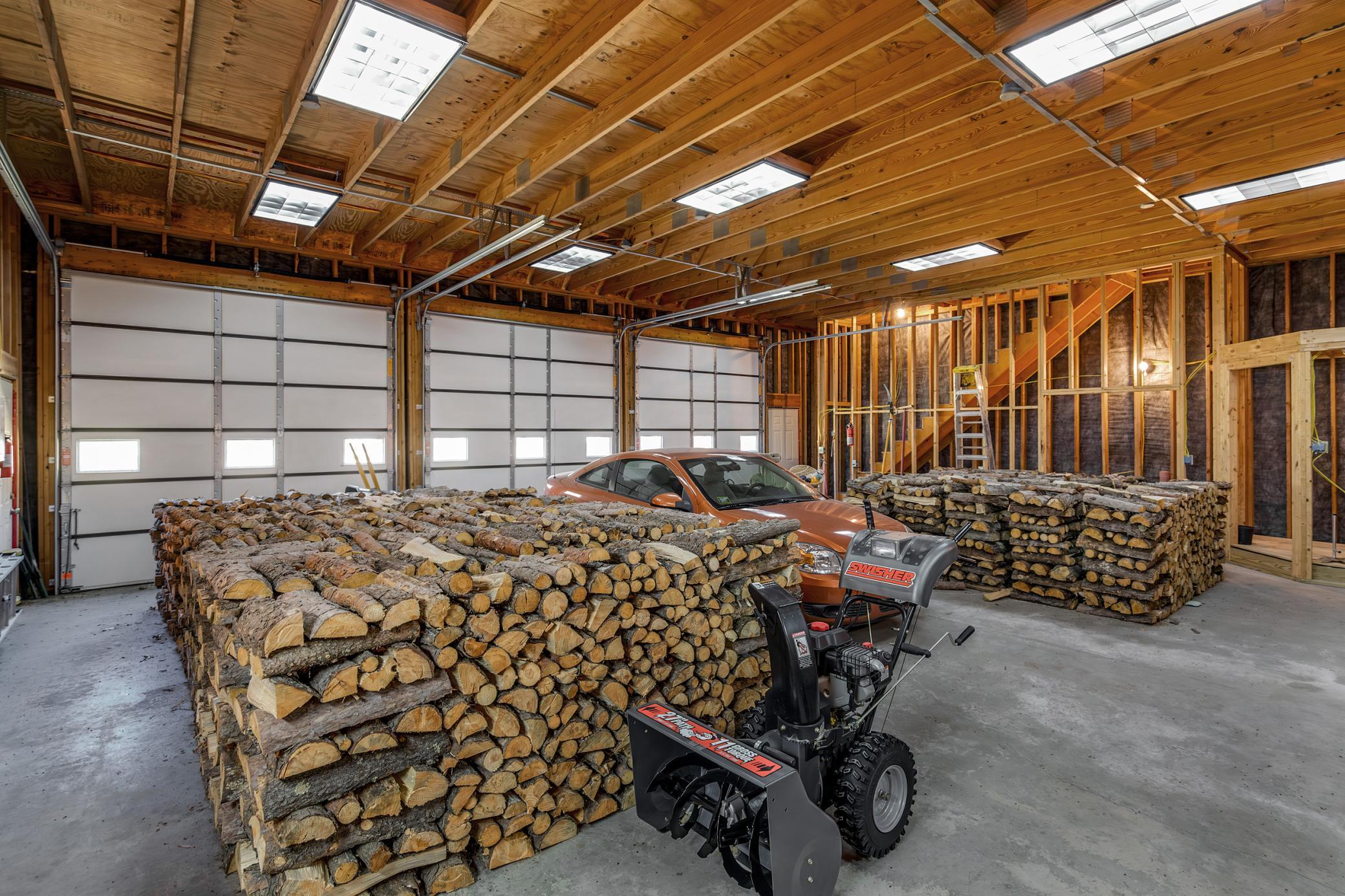 3 car garage