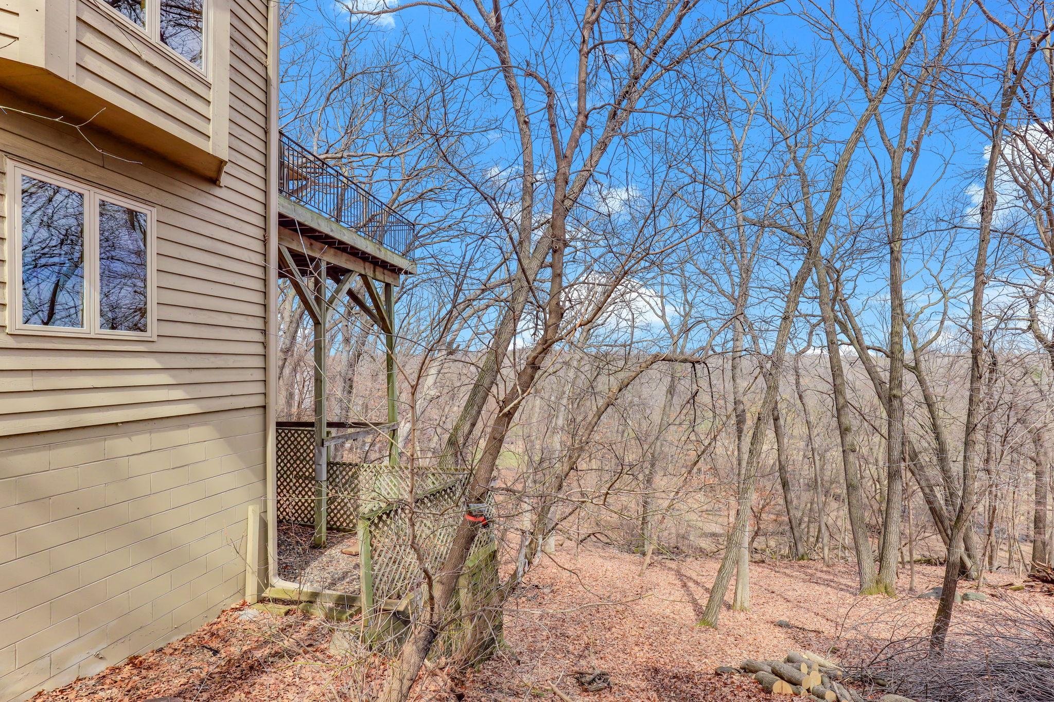 68-web-or-mls-16048-Baywood-Ln-68.jpg