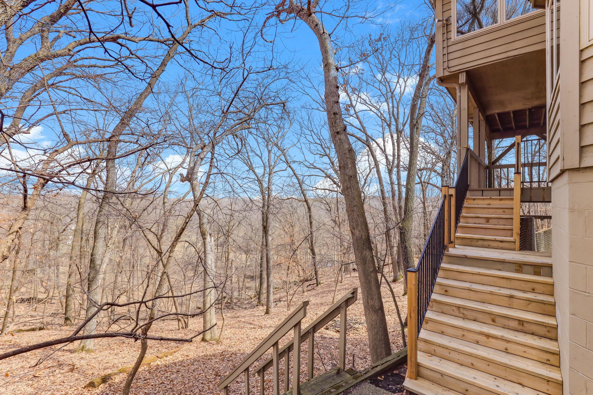 66-web-or-mls-16048-Baywood-Ln-66.jpg
