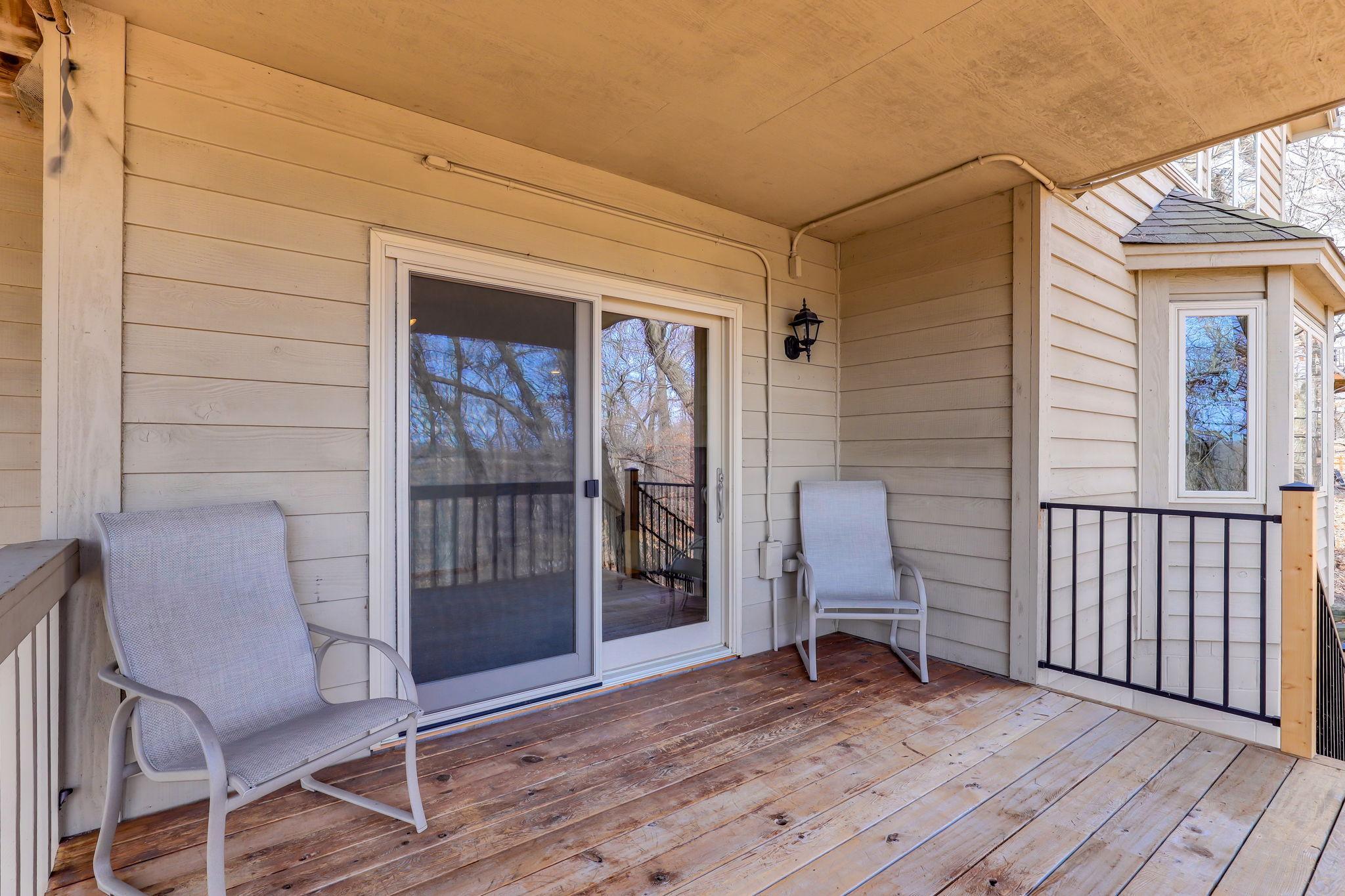 65-web-or-mls-16048-Baywood-Ln-65.jpg