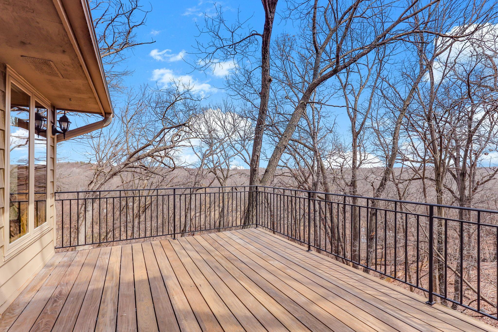 62-web-or-mls-16048-Baywood-Ln-62.jpg