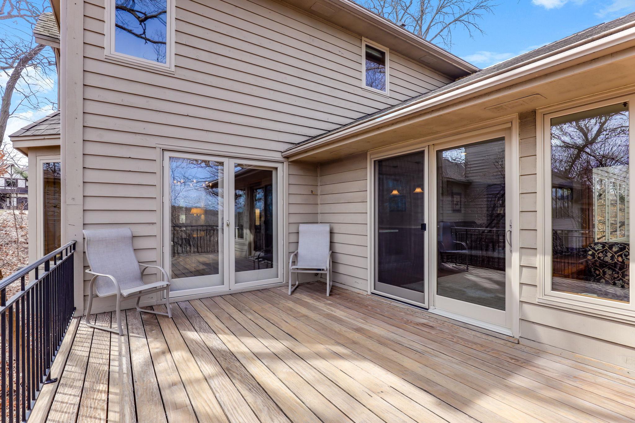 61-web-or-mls-16048-Baywood-Ln-61.jpg