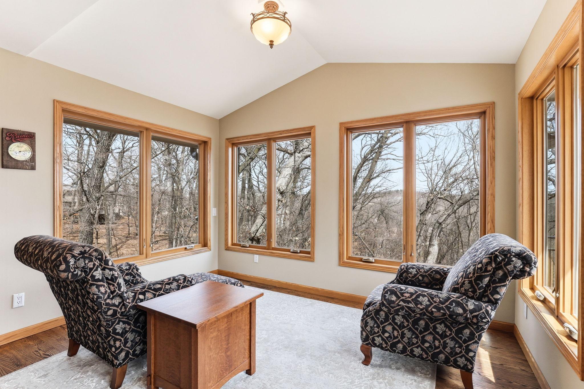 21-web-or-mls-16048-Baywood-Ln-21.jpg